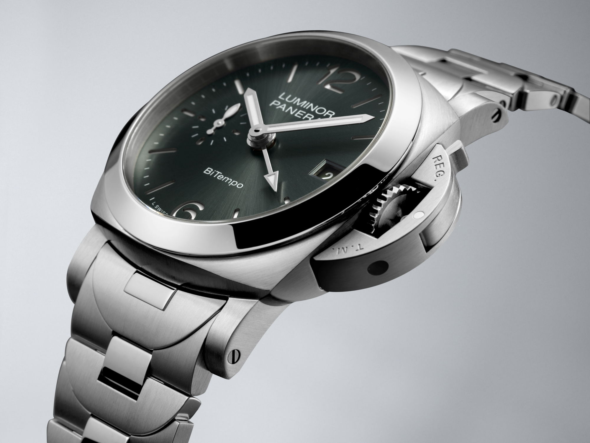 Luminor Quaranta BiTempo Metal Bracelet - Image 4