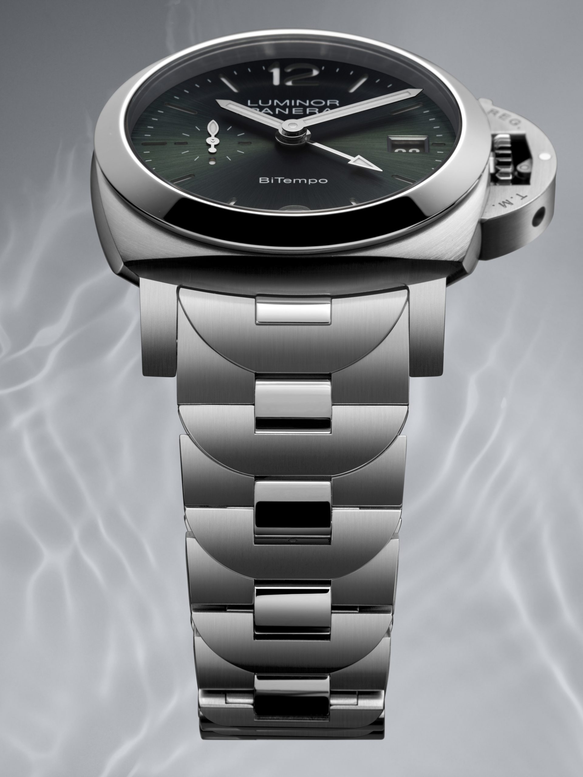 Luminor Quaranta BiTempo Metal Bracelet - Image 5