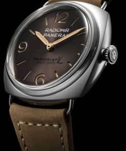 Alternative view of Radiomir Venti