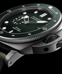 Alternative view of Submersible QuarantaQuattro eSteel Verde Smeraldo
