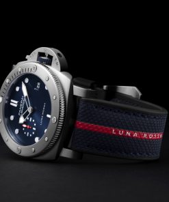 Alternative view of Submersible QuarantaQuattro Luna Rossa