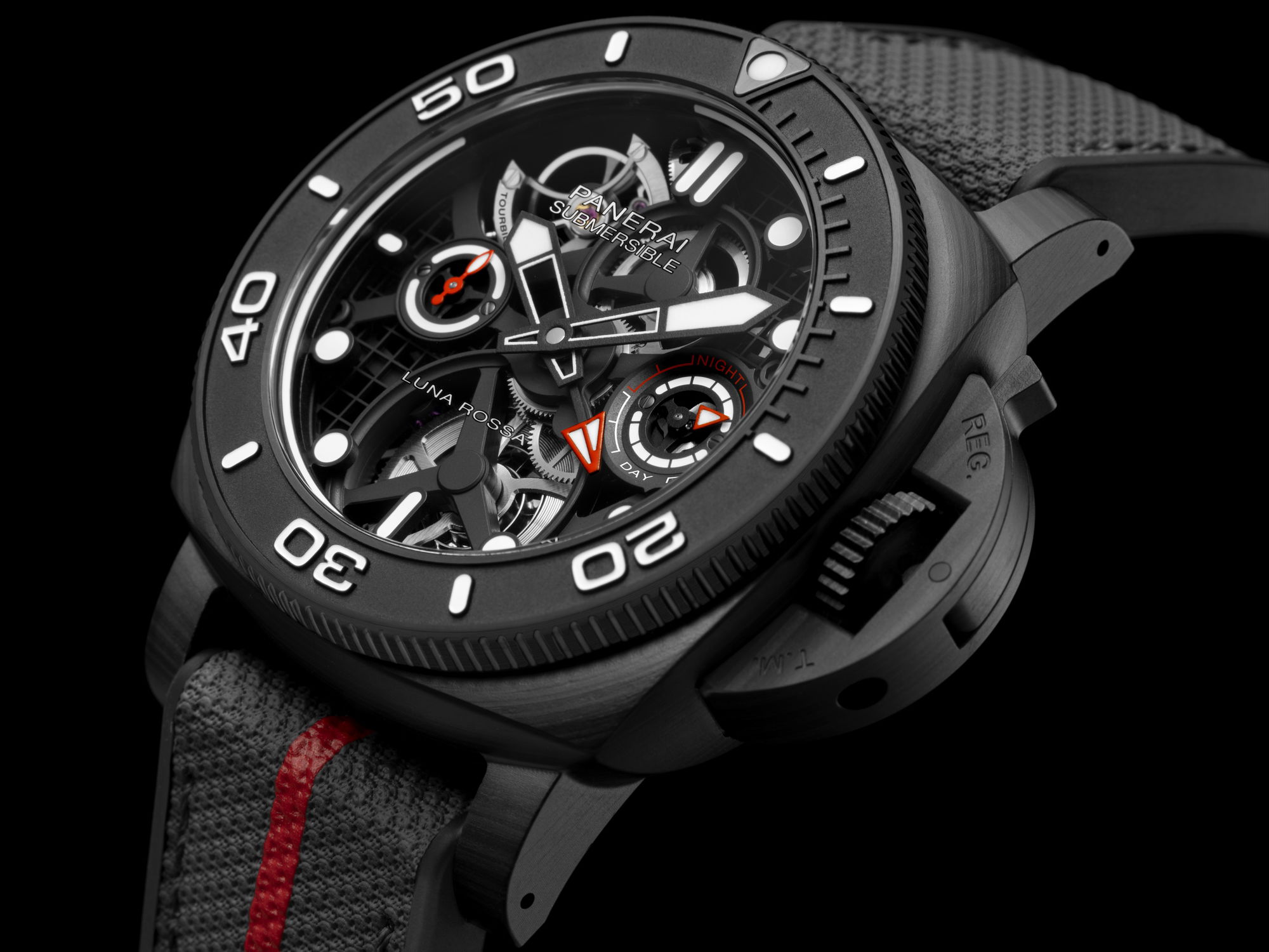Submersible Tourbillon GMT Luna Rossa Experience Edition - Image 3