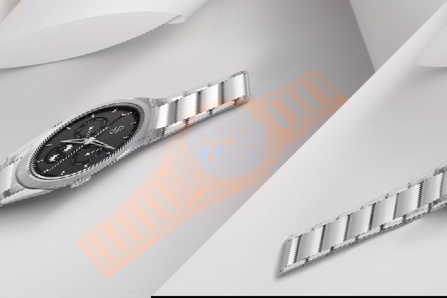 Tonda PF Annual Calendar - Image 3