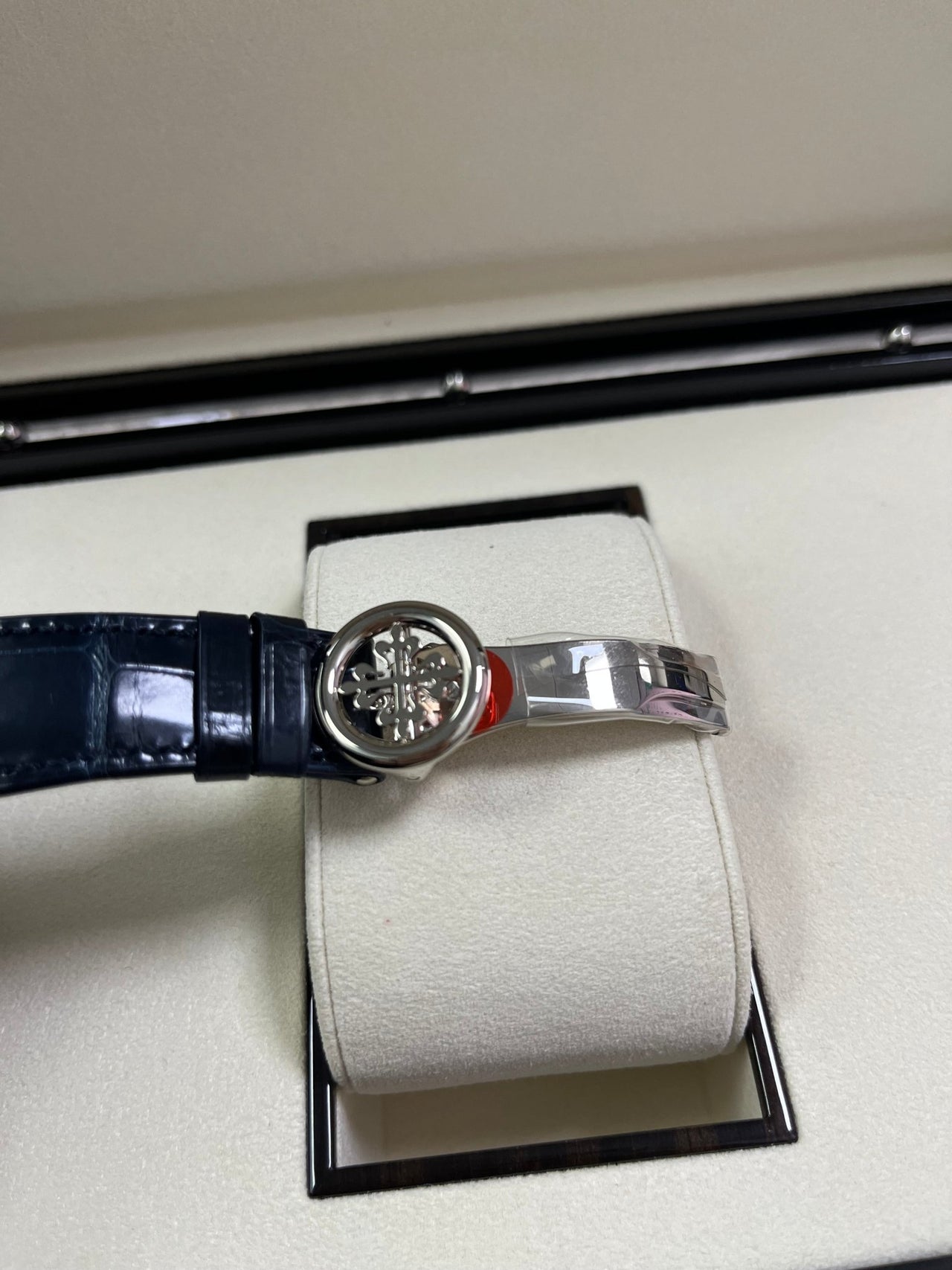 ANNUAL CALENDAR. MOON PHASES. White gold 5396G-017 - Image 4