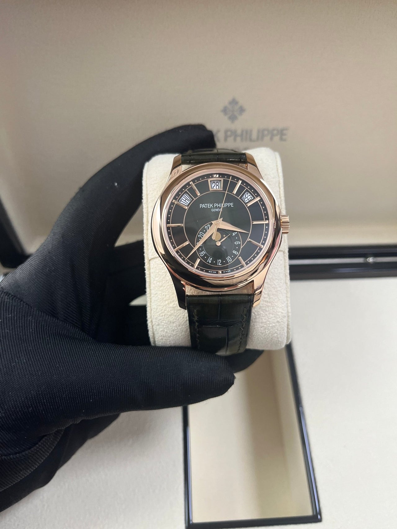 ANNUAL CALENDAR. MOON PHASES. Rose gold 5205R-011 - Image 17