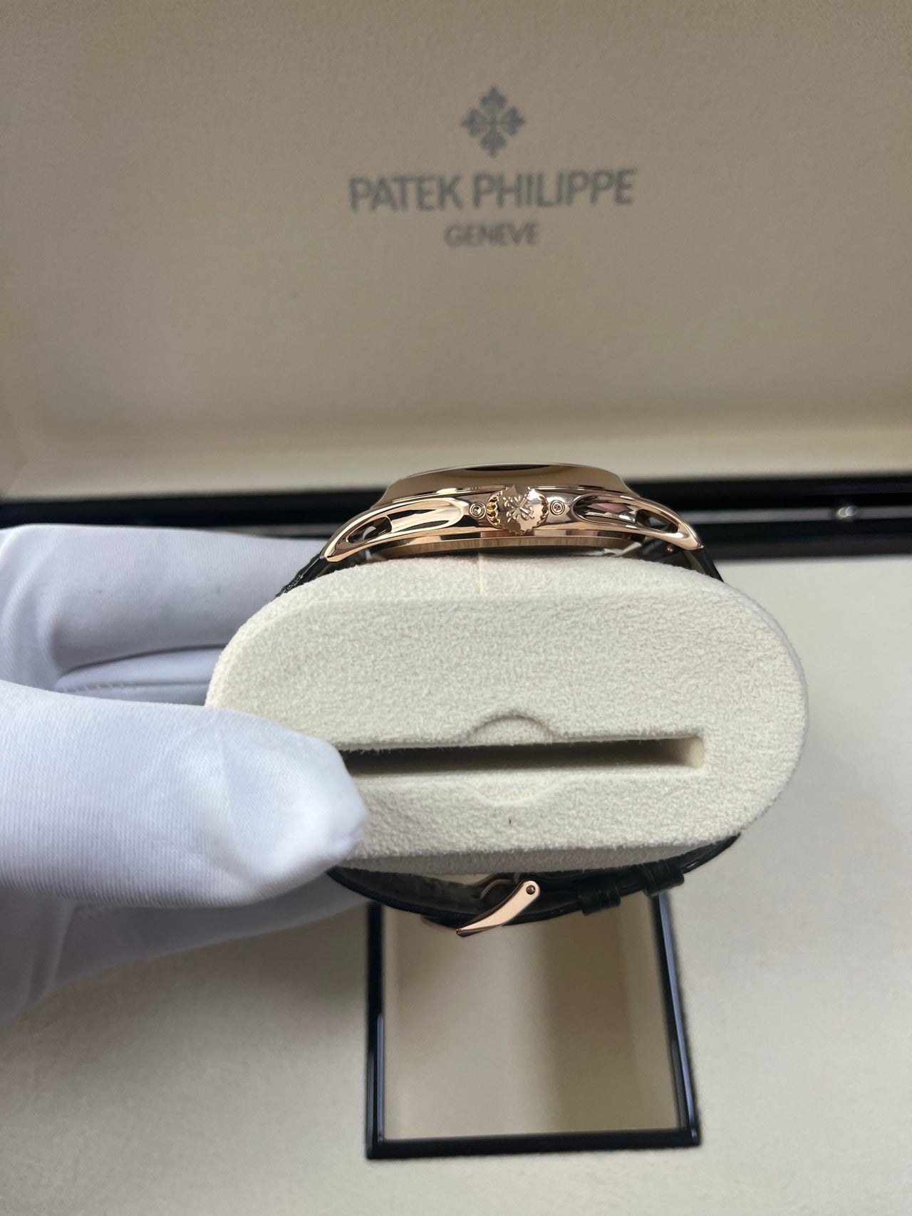 ANNUAL CALENDAR. MOON PHASES. Rose gold 5205R-011 - Image 13