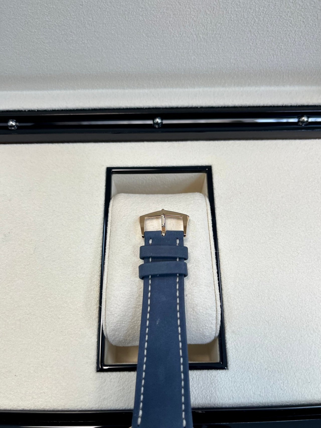 24-HOUR DISPLAY. TRAVEL TIME. Rose gold 5224R-001 - Image 14