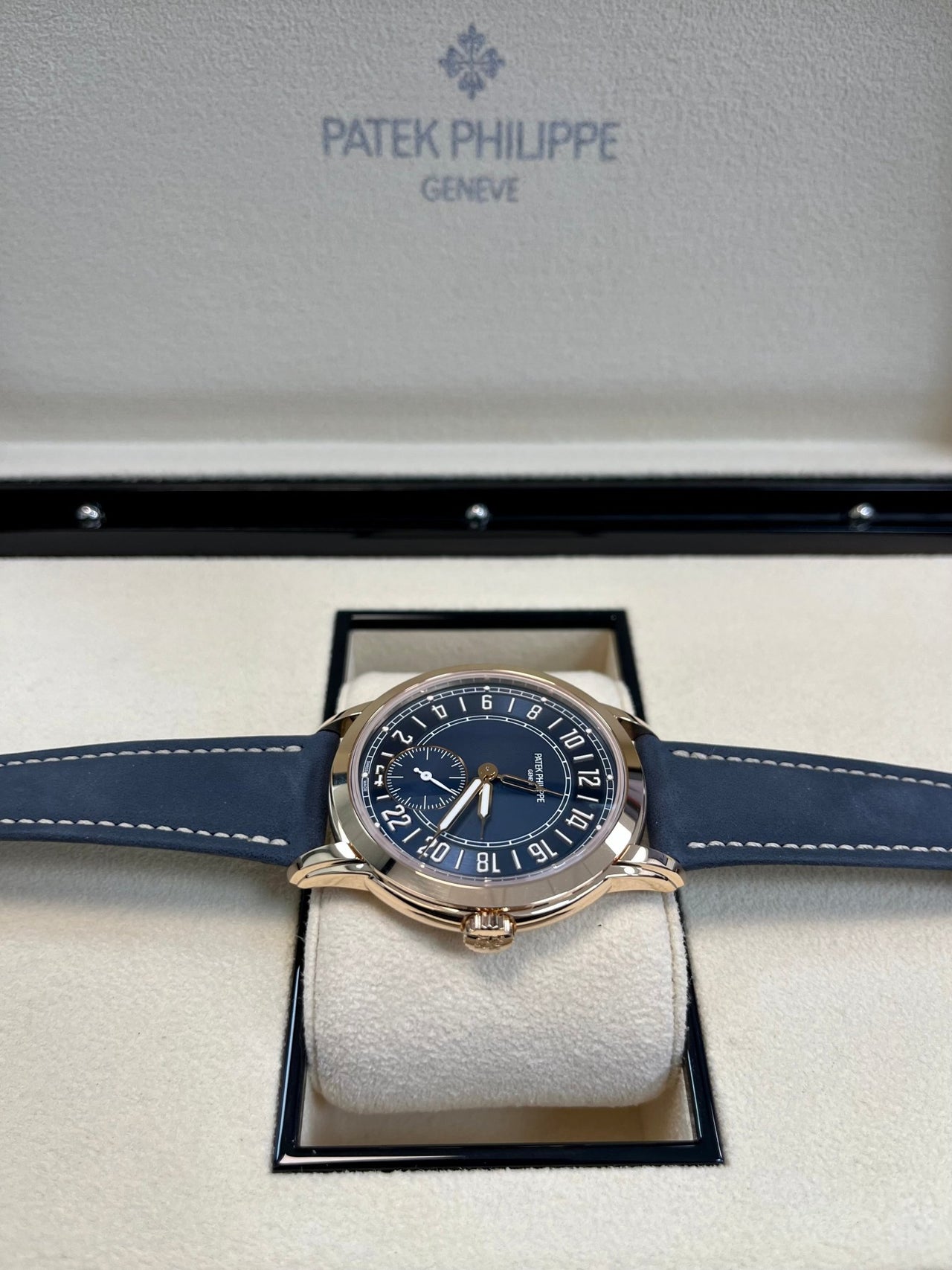24-HOUR DISPLAY. TRAVEL TIME. Rose gold 5224R-001 - Image 10