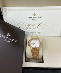 Alternative view of DATE. SWEEP SECONDS. Rose gold 7118/1R-001