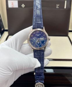 Alternative view of MINUTE REPEATER. PERPETUAL CALENDAR. White gold 5374G-001