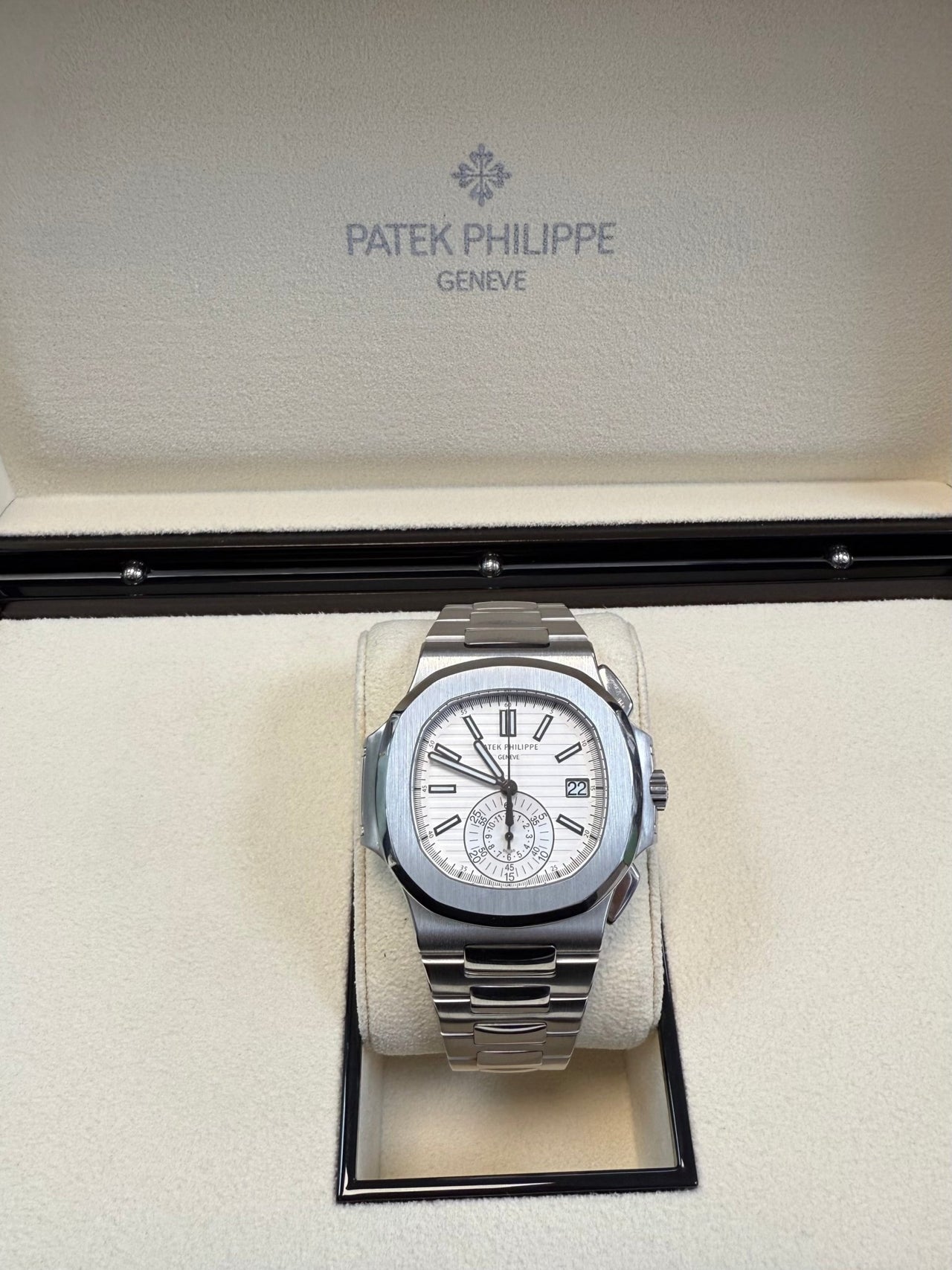Patek Philippe Nautilus Chronograph White Dial 5980/1A-019 - Image 3