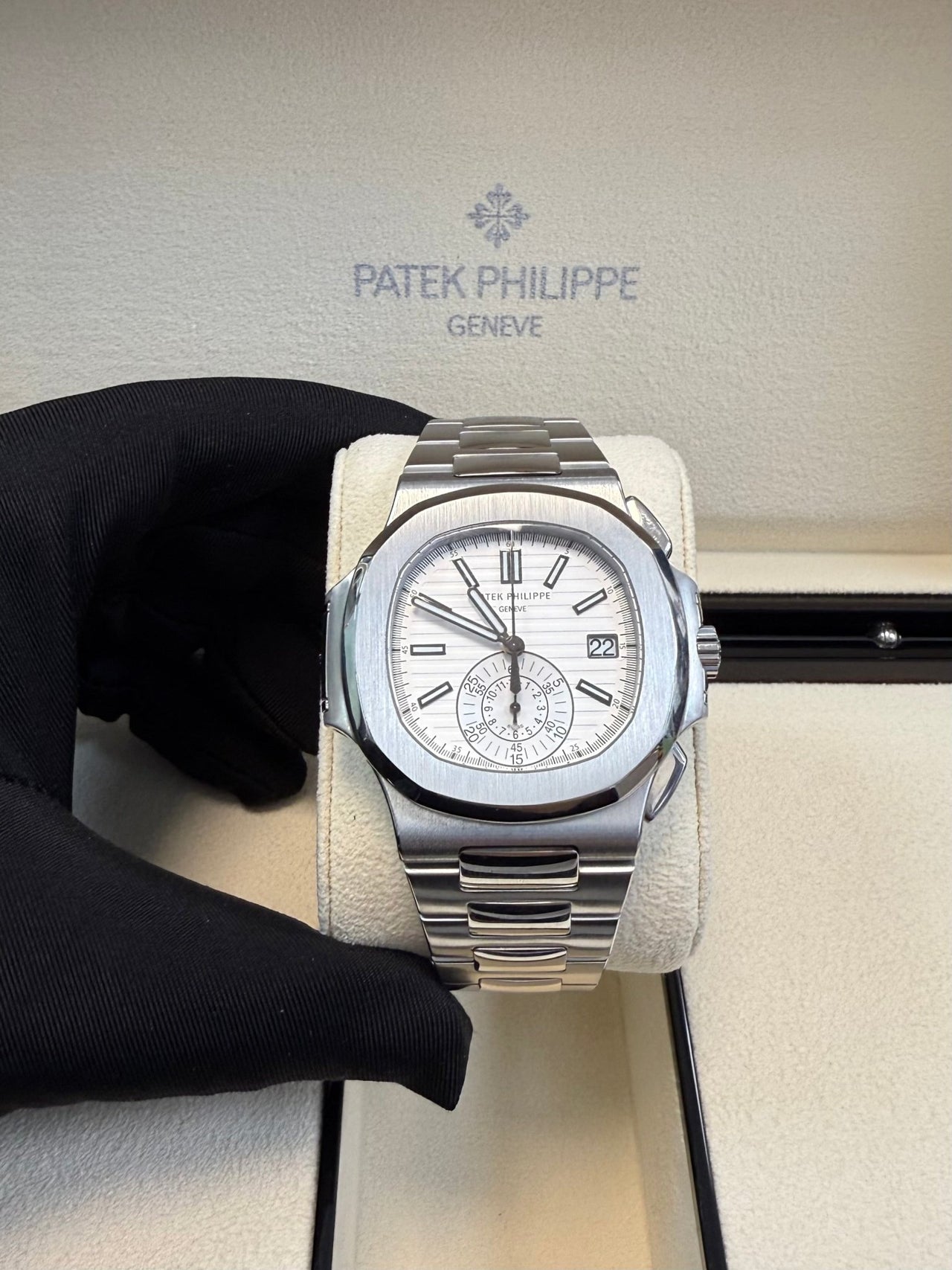 Patek Philippe Nautilus Chronograph White Dial 5980/1A-019 - Image 6
