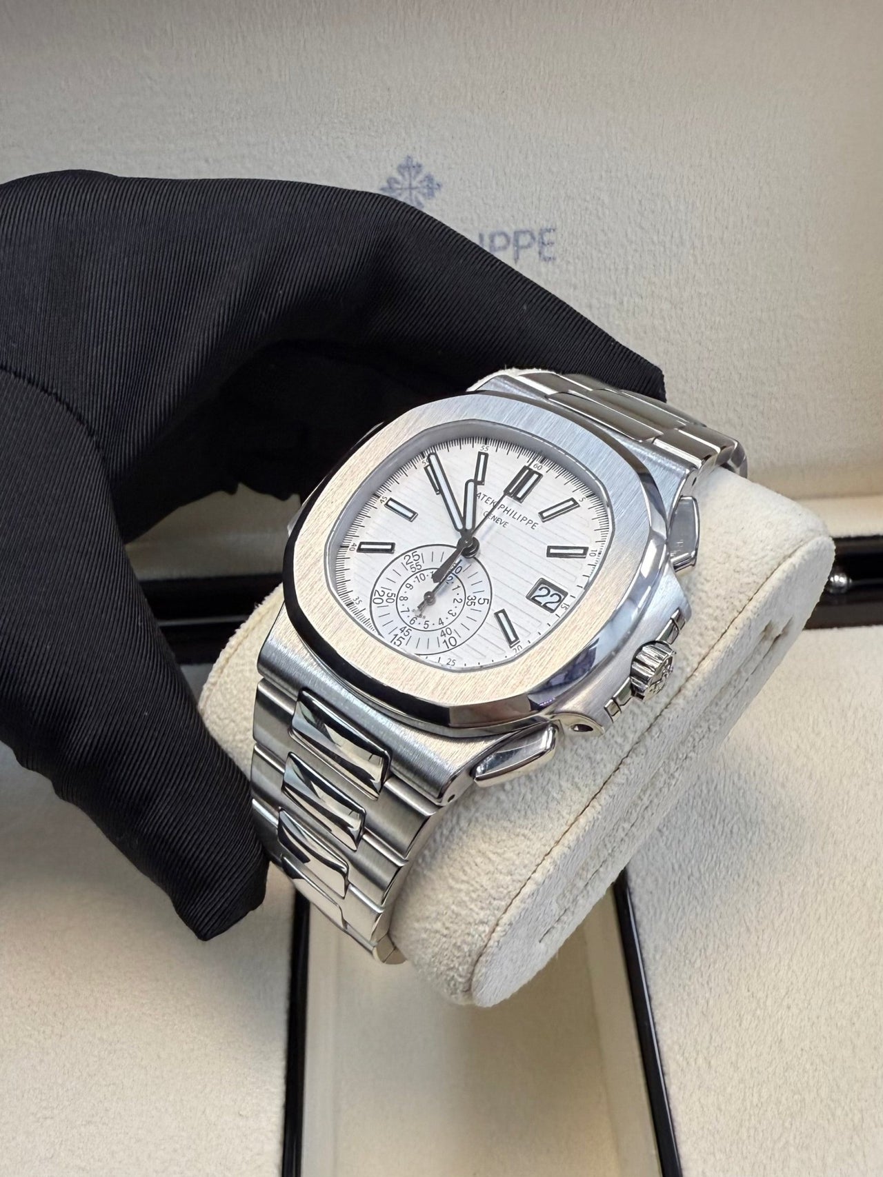 Patek Philippe Nautilus Chronograph White Dial 5980/1A-019 - Image 12