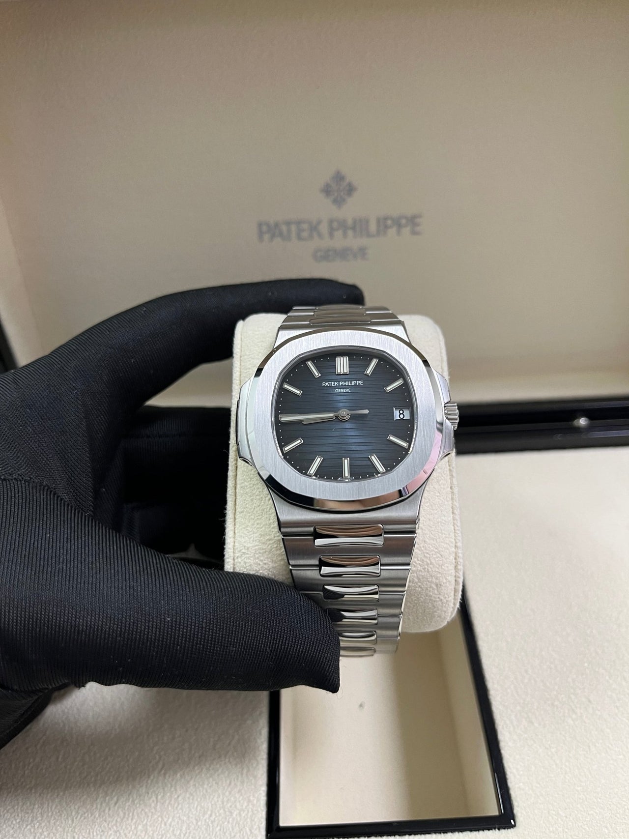 Patek Philippe Nautilus Stainless Steel/ Black-Blue Dial (Ref#5711/1A-010) - Image 6