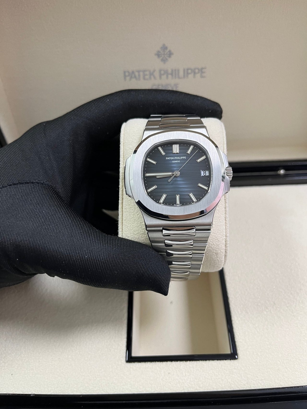 Patek Philippe Nautilus Stainless Steel/ Black-Blue Dial (Ref#5711/1A-010) - Image 11