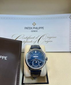 Alternative view of IN-LINE PERPETUAL CALENDAR Platinum 5236P-001