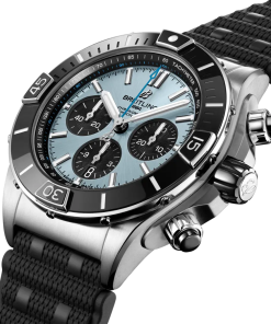 Alternative view of SUPER CHRONOMAT B01 44