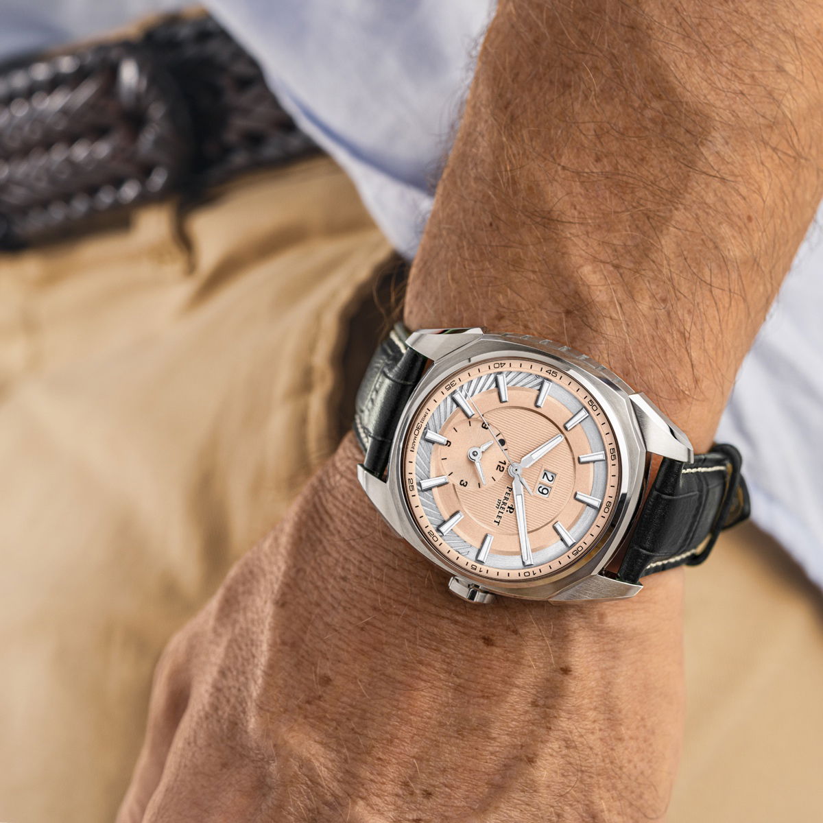 LAB Peripheral 3 Hands & Date Salmon - Image 5