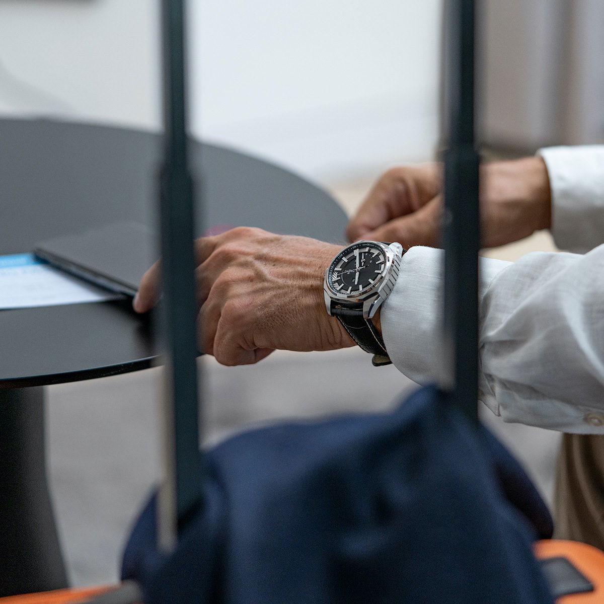 LAB Peripheral Dual Time Big Date Black - Image 5