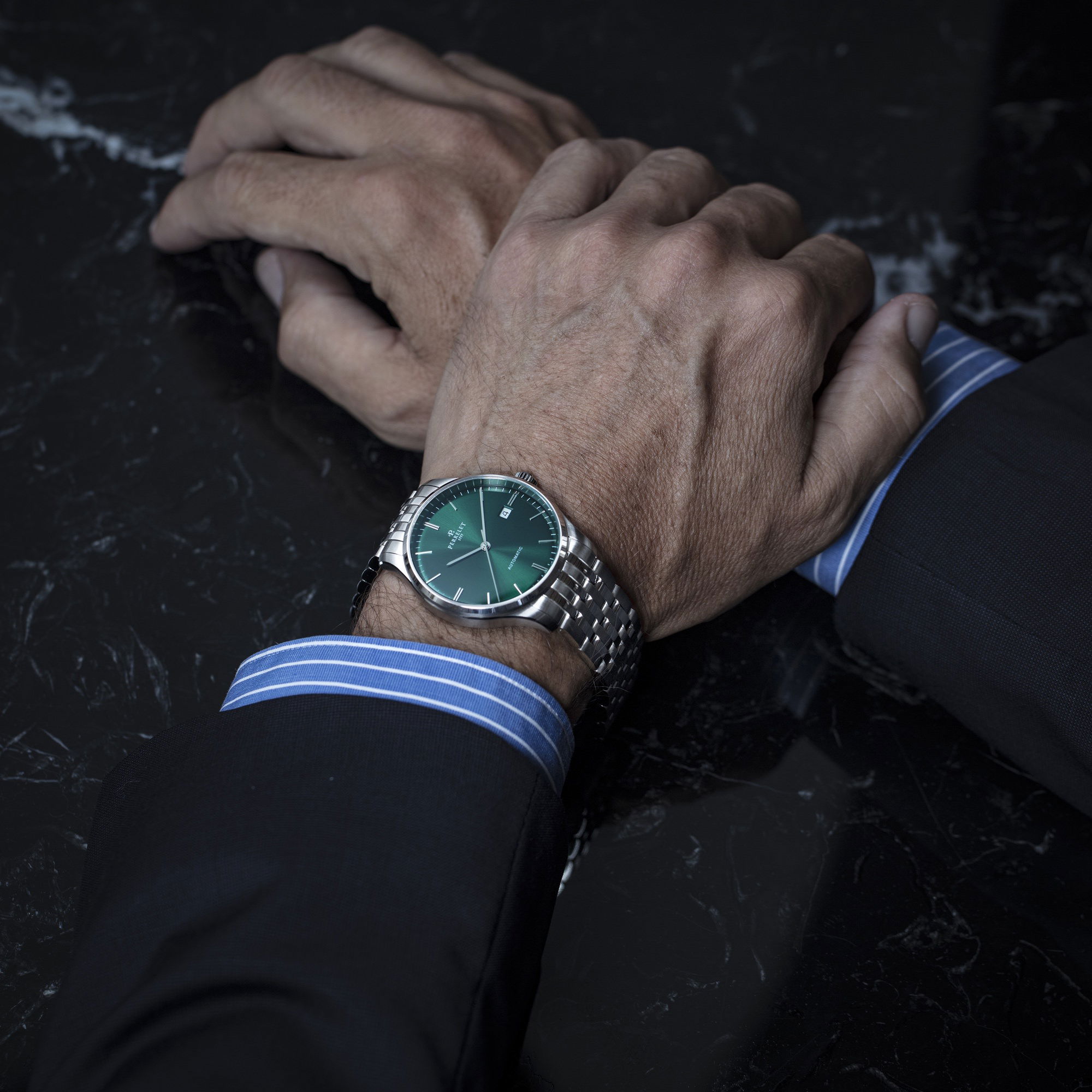 Weekend 3 Hands Green - Image 2