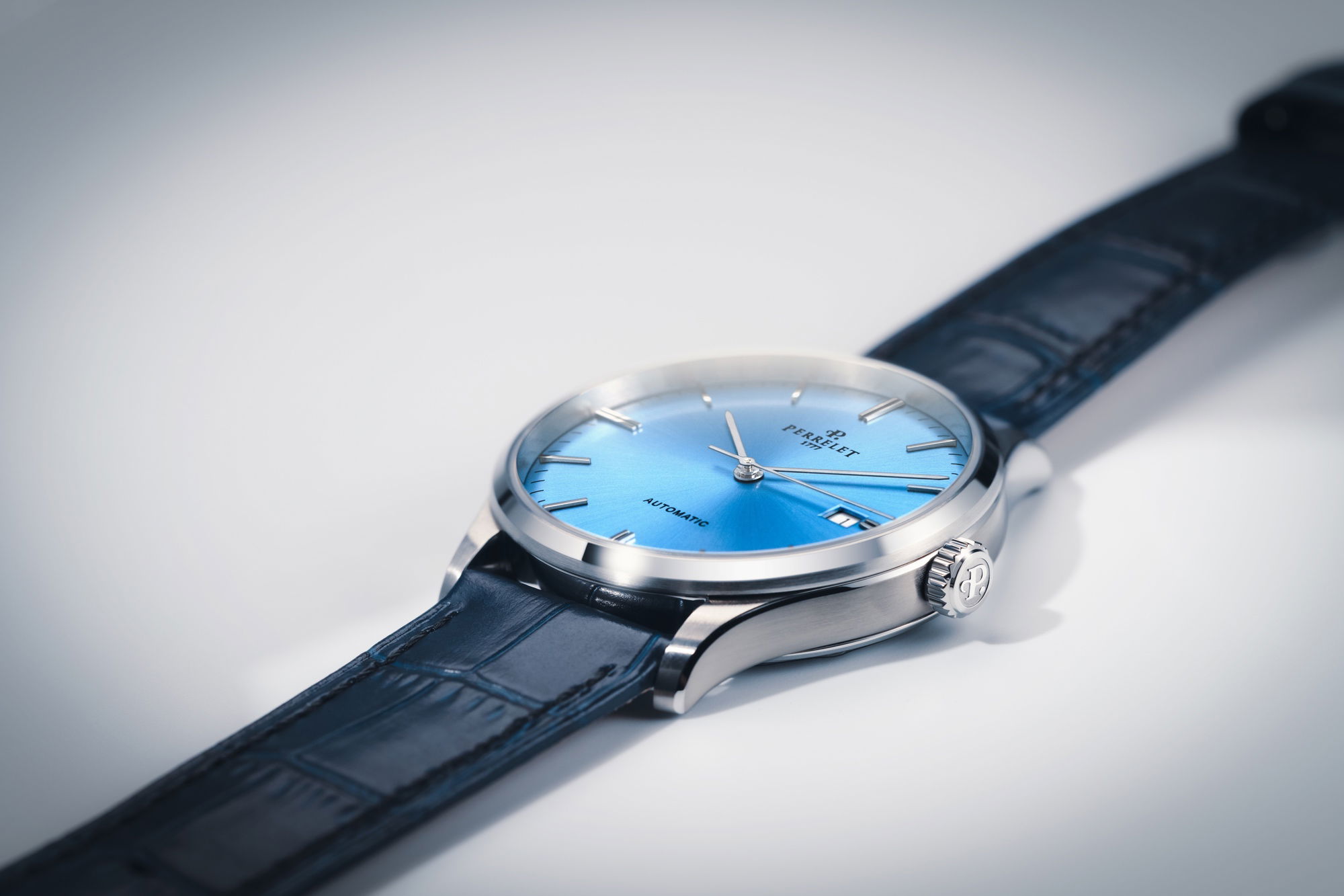 Weekend 3 Hands Ice Blue - Image 7