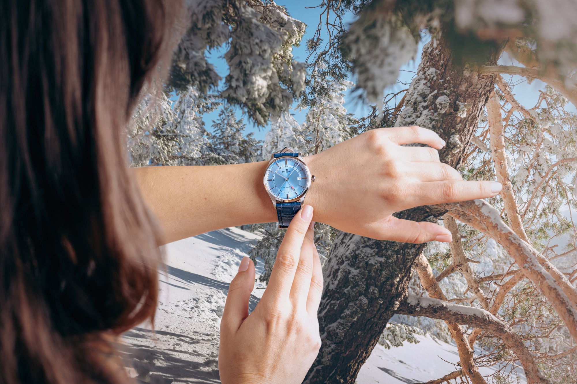 Weekend GMT Ice Blue - Image 6