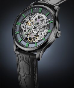 Alternative view of Weekend Skeleton