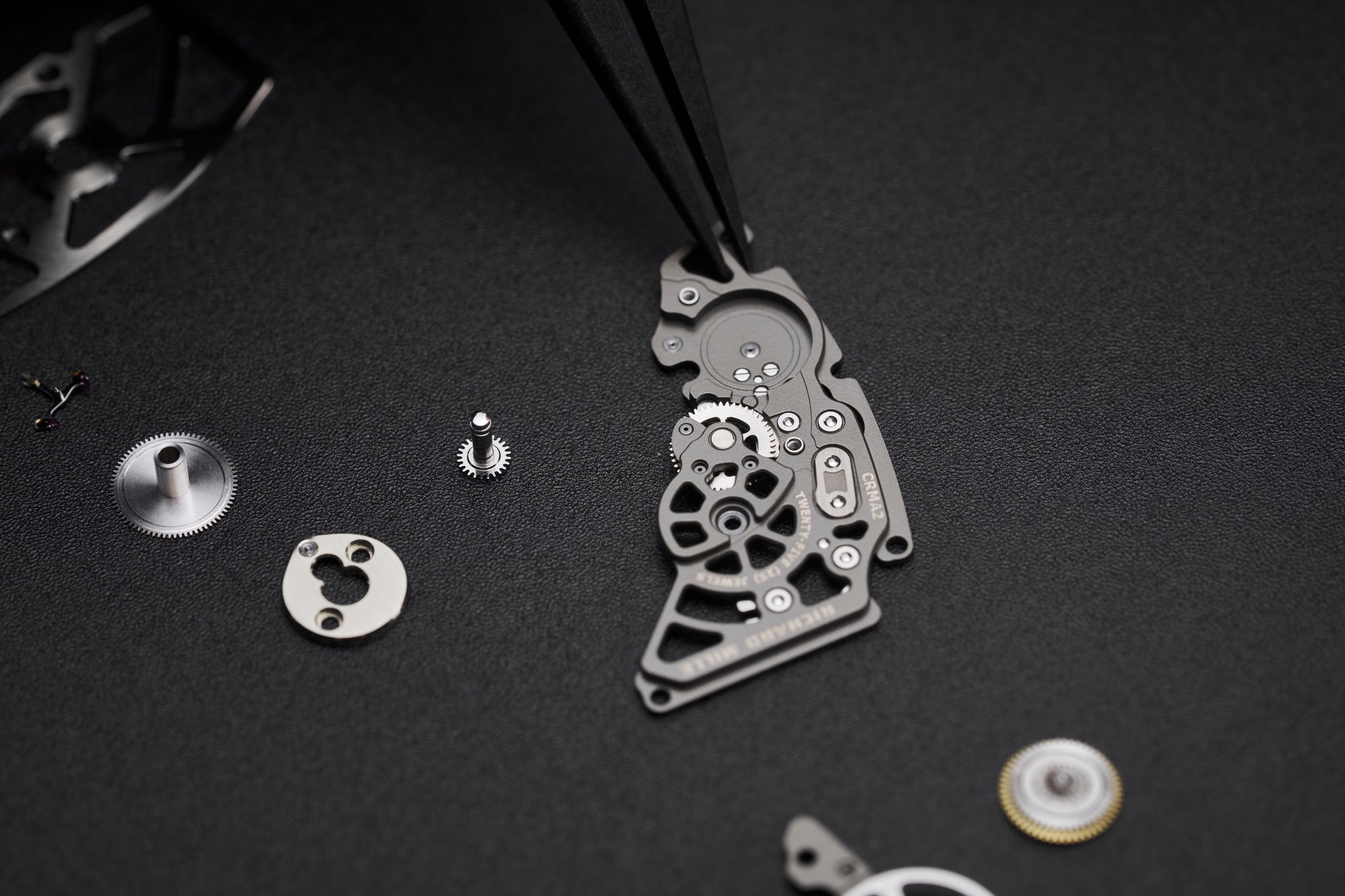 RM 07-01 Automatic Winding Coloured Ceramics Lavender - Image 14