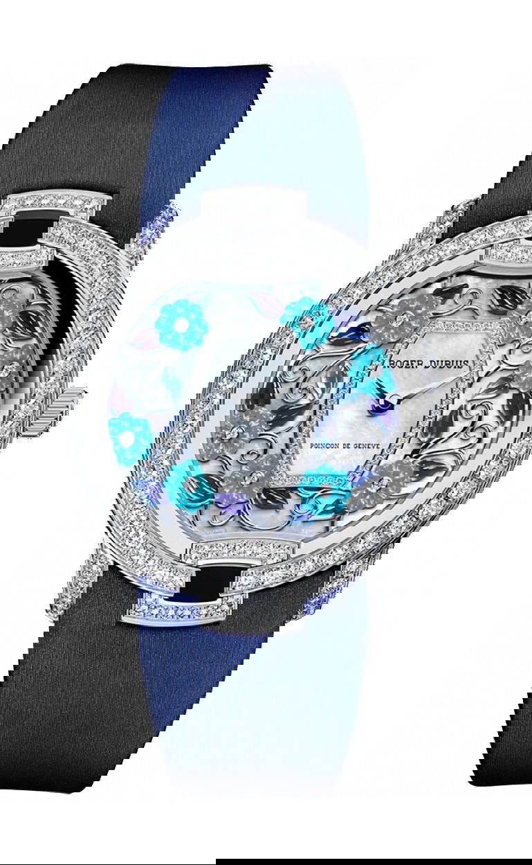 Velvet Blossom Velvet Blue – White Gold