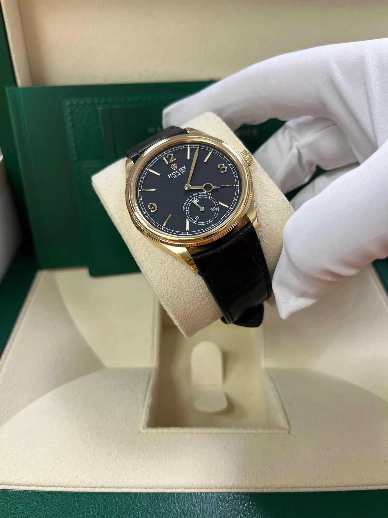 Rolex 1908 18 ct yellow gold polished finish 52508-0002 - Image 6