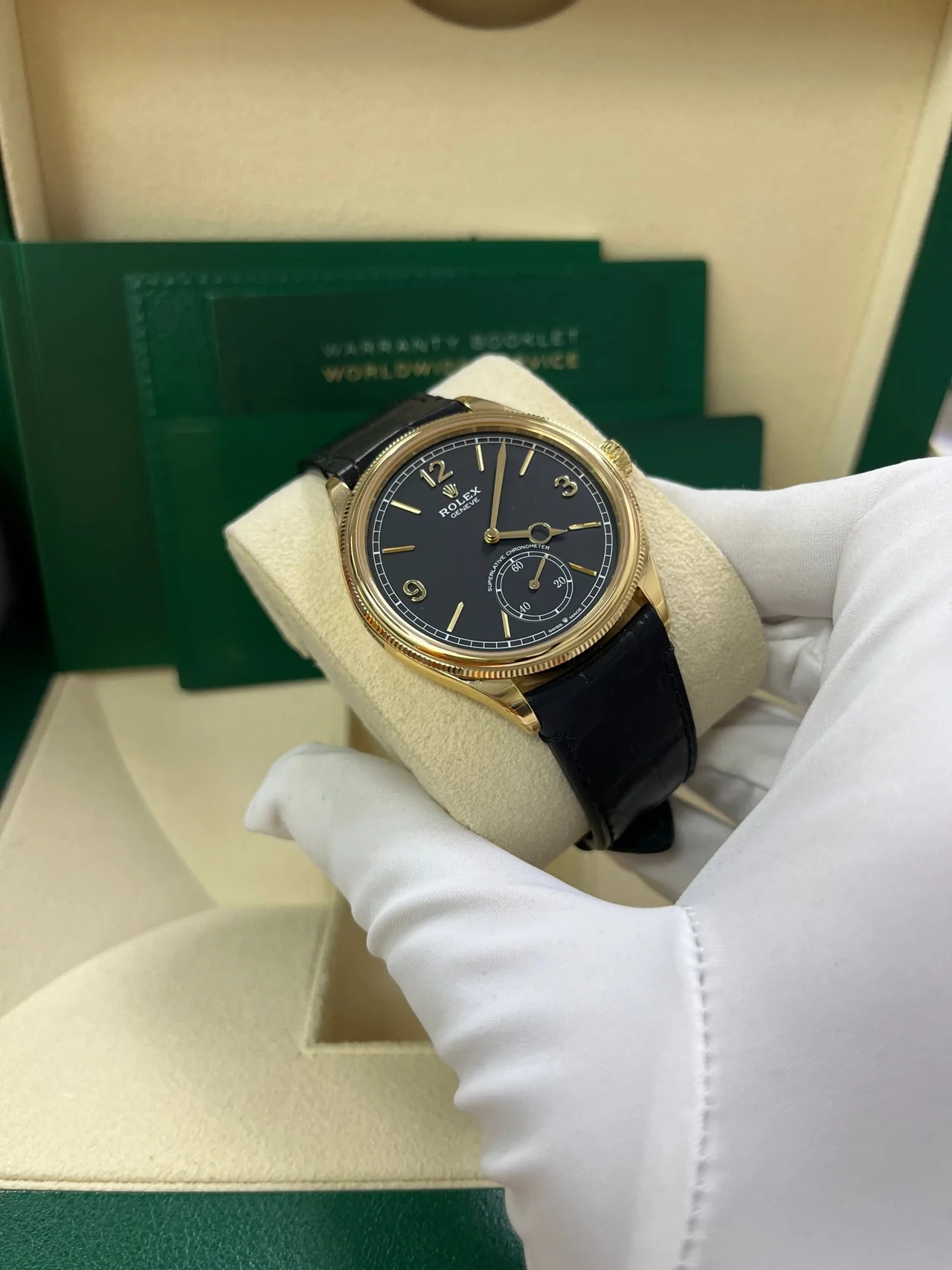 Rolex 1908 18 ct yellow gold polished finish 52508-0002 - Image 4