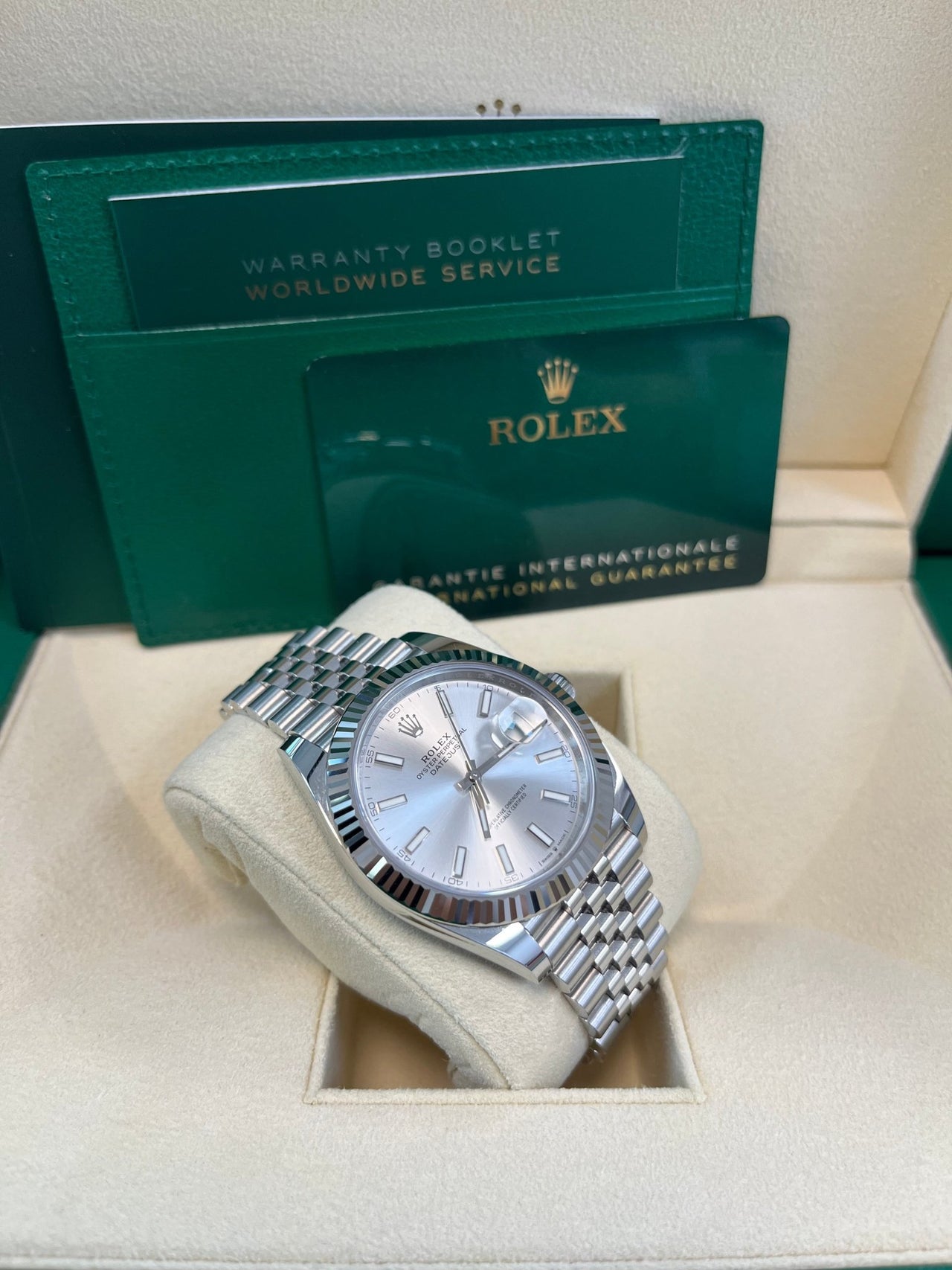 Rolex Datejust 41 41 mm Oystersteel and white gold 126334-0004 - Image 4