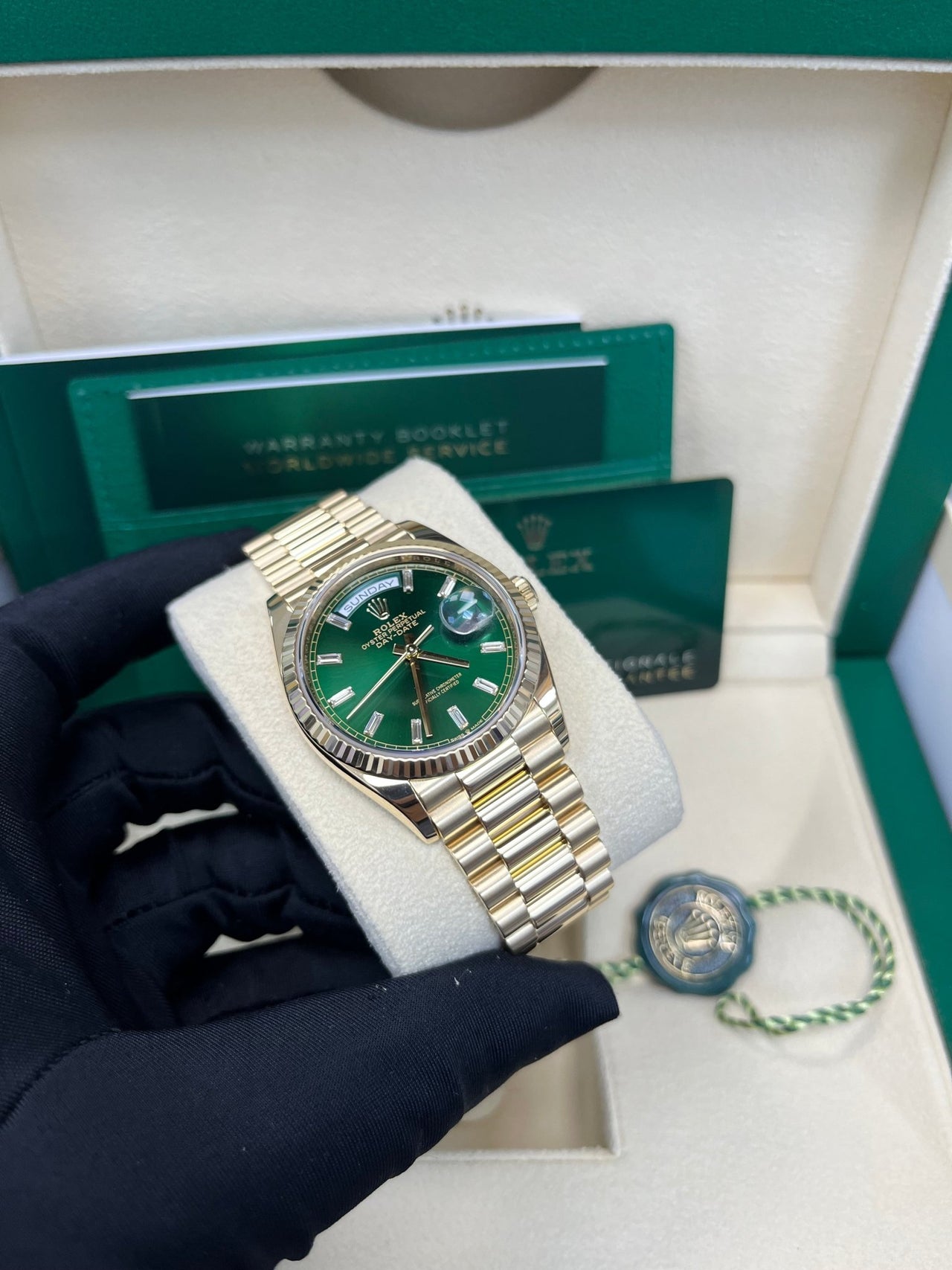 Rolex Day-Date 36 36 mm yellow gold 128238-0130 - Image 11