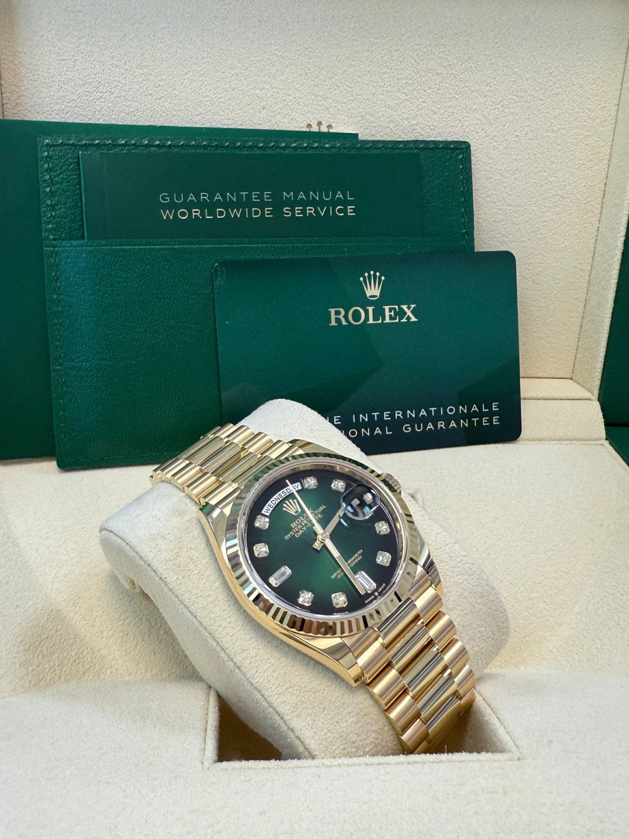 Rolex Day-Date 36 36 mm yellow gold 128238-0069 - Image 4