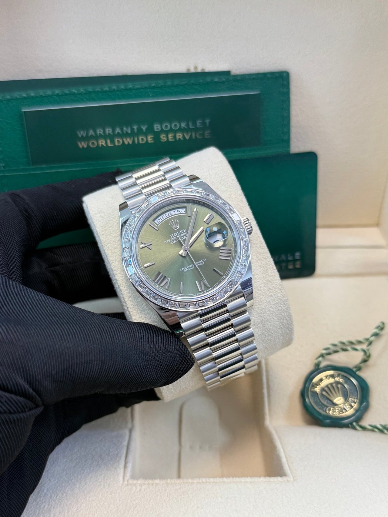 Rolex Day-Date 40 40 mm platinum and diamonds 228396tbr-0020 - Image 18
