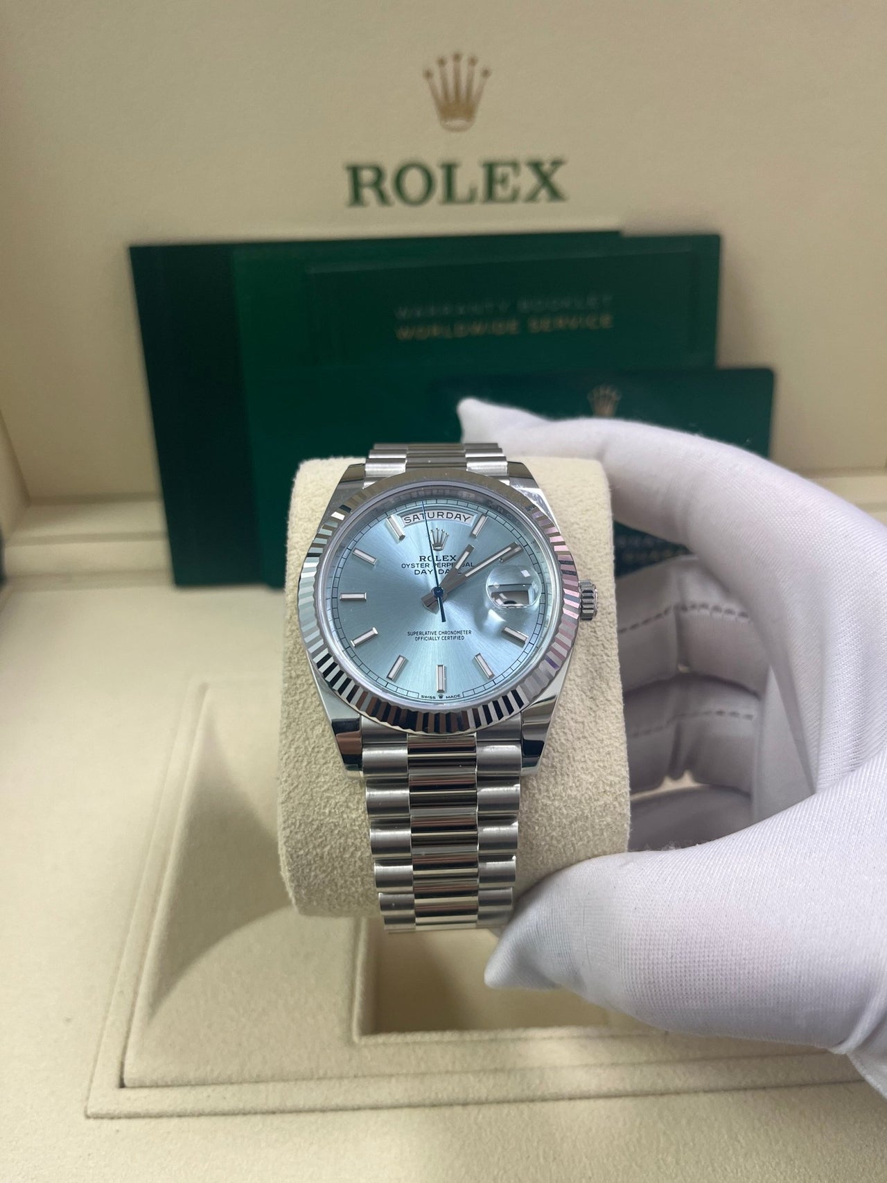 Rolex Day-Date 40 40 mm platinum 228236-0018 - Image 11