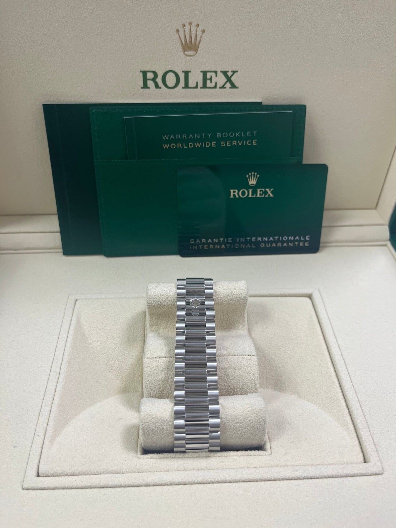 Rolex Day-Date 40 40 mm platinum 228236-0018 - Image 8