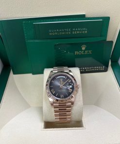 Alternative view of Rolex Day-Date 40 40 mm Everose gold 228235-0055