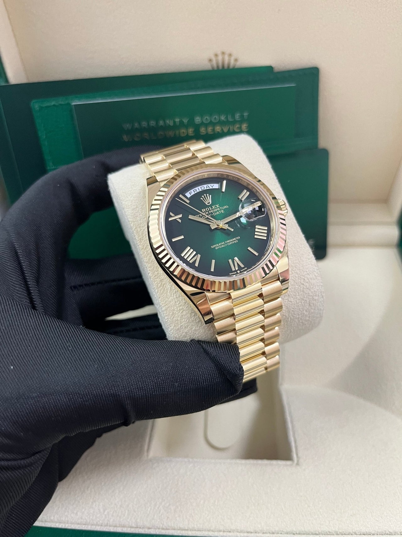 Rolex Day-Date 40 40 mm yellow gold 228238-0069 - Image 9