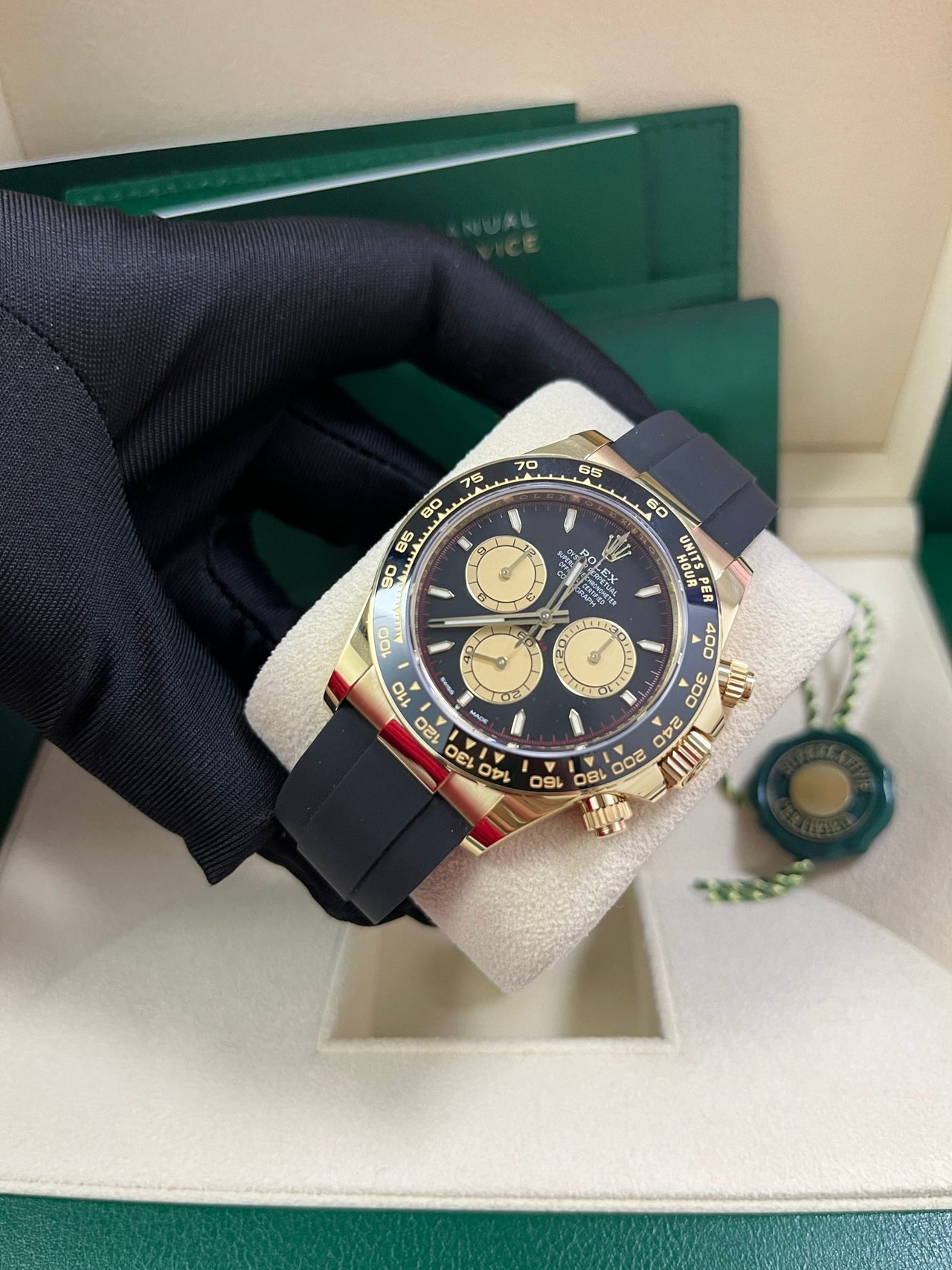 Rolex Daytona 18k Yellow Gold Paul Newman Dial 126518LN - Image 11