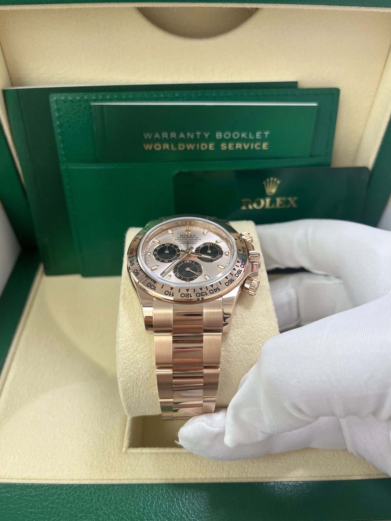 Rolex Daytona 40mm/ 18k Rose Gold/ Sundust Index Cosmograph Dial/ Black Sub-dials (Ref# 116505) - Image 11