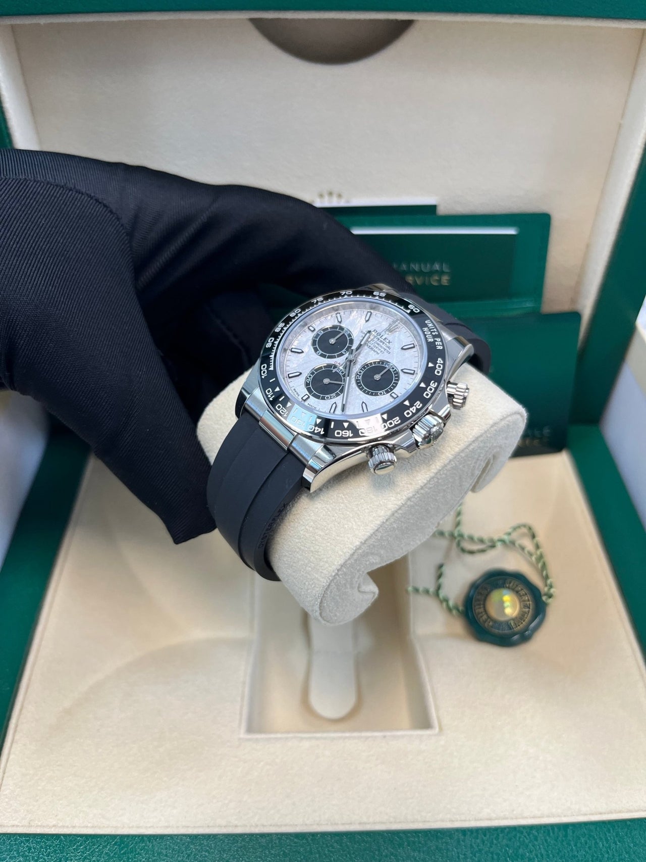 Rolex Daytona New 2025 Release Meteorite Daytona Oysterflex 126519ln - Image 10