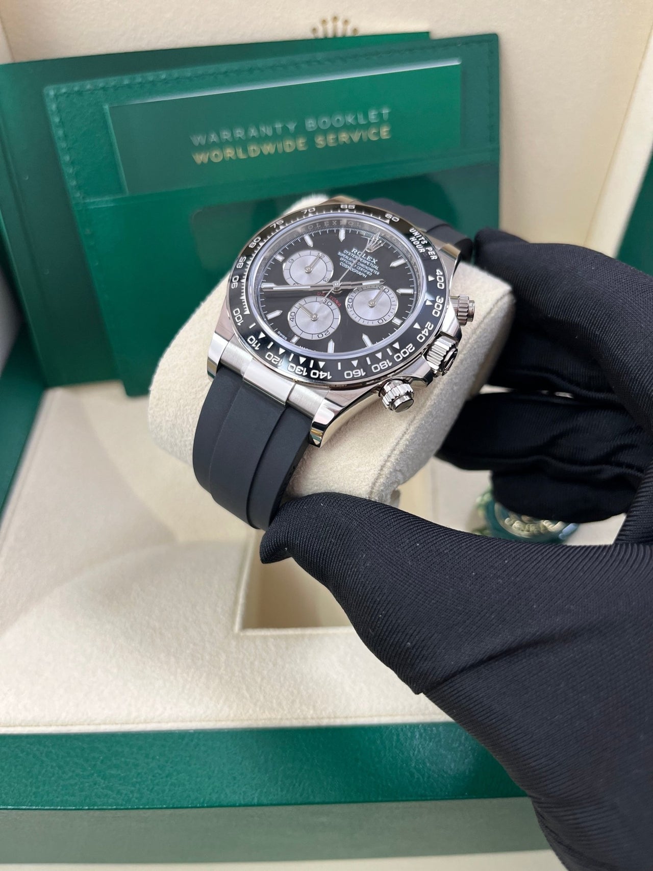 Rolex Cosmograph Daytona 40 mm white gold 126519ln-0002 - Image 10