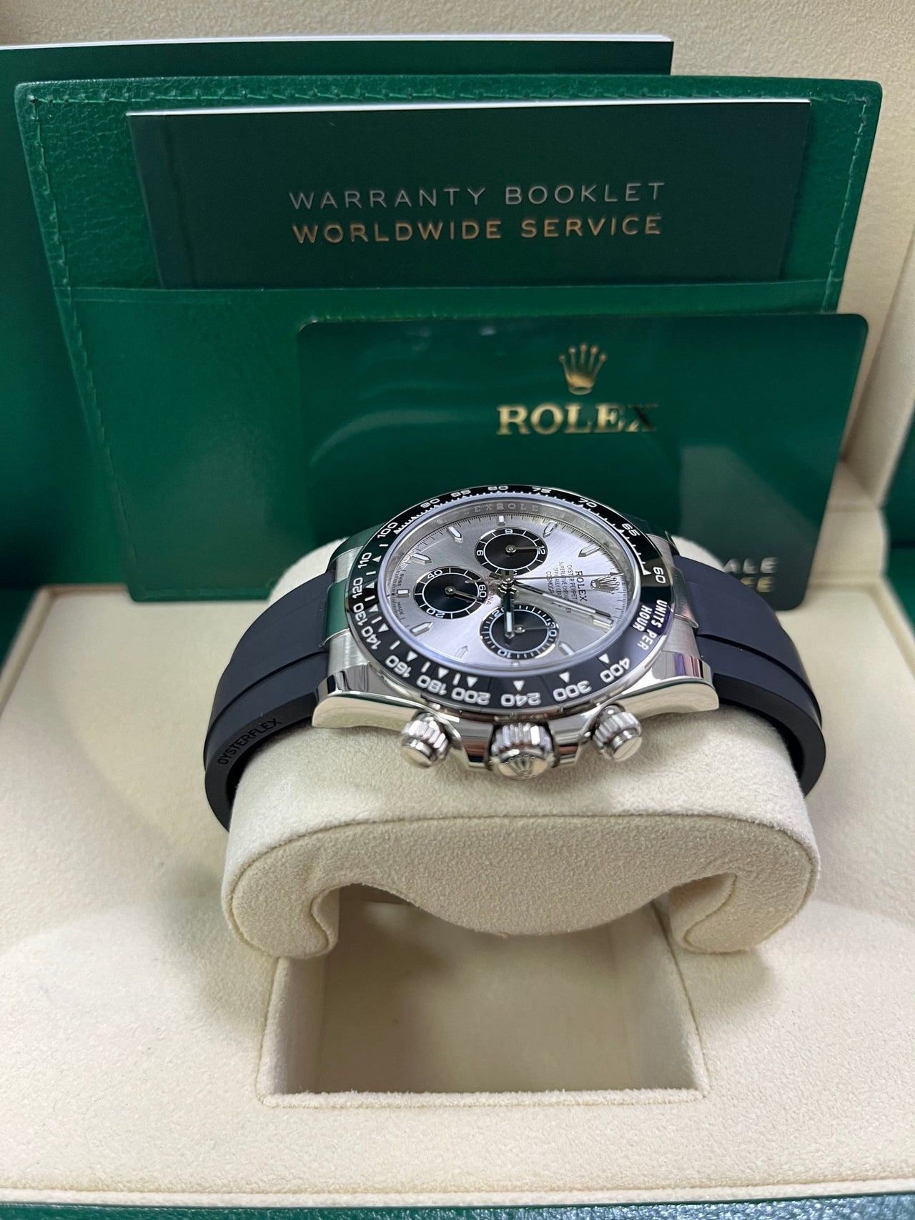 Rolex Cosmograph Daytona 40 mm white gold 126519ln-0006 - Image 6