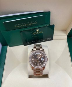 Alternative view of Rolex Day-Date 40  40 mm  Everose gold and diamonds 228345rbr-0006