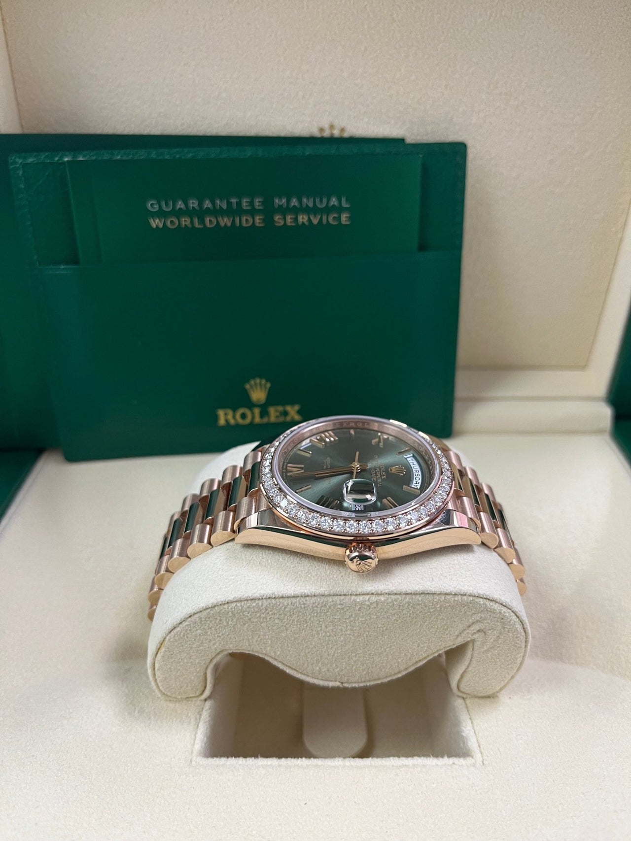 Rolex Day-Date 40 40 mm Everose gold and diamonds 228345rbr-0011 - Image 6