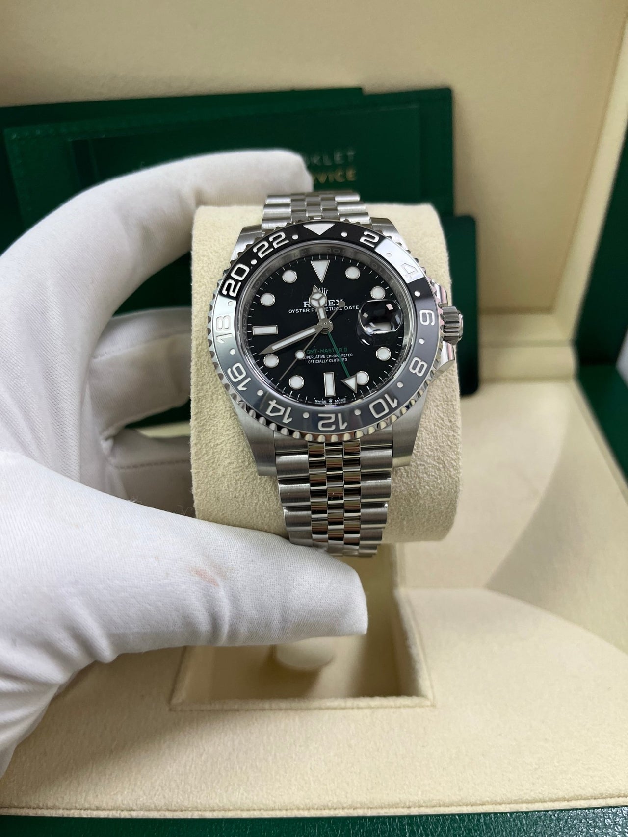 Rolex GMT-Master II 40 mm Oystersteel 126710grnr-0003 - Image 9