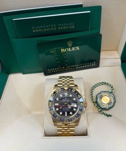 Alternative view of Rolex GMT-Master II 40 mm yellow gold 126718grnr-0002