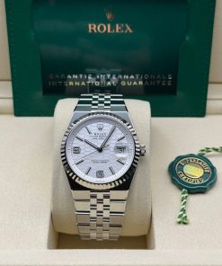 Alternative view of Rolex Land-Dweller 40  40 mm  Oystersteel and white gold 127334-0001