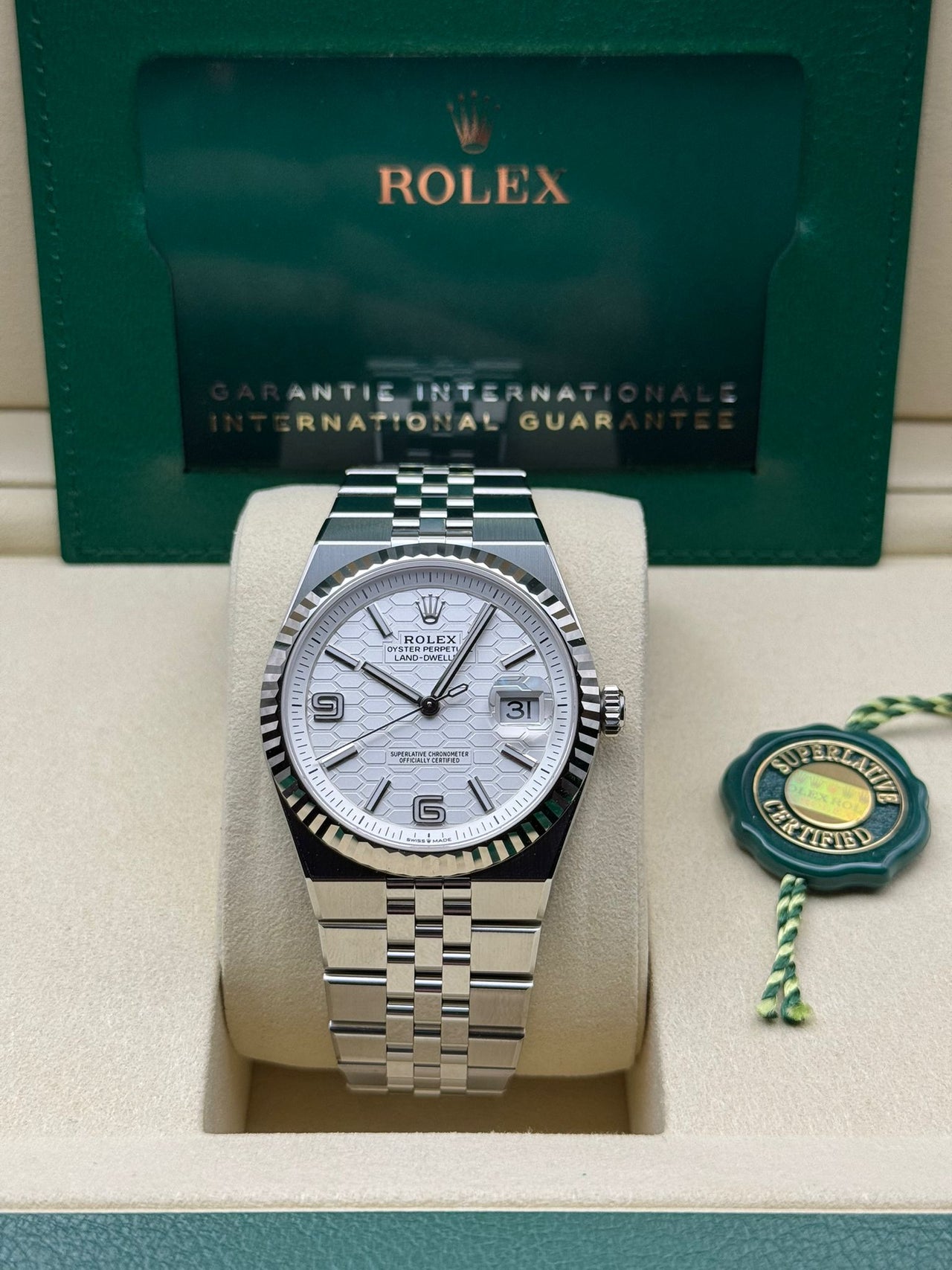 Rolex Land-Dweller 40 40 mm Oystersteel and white gold 127334-0001 - Image 2